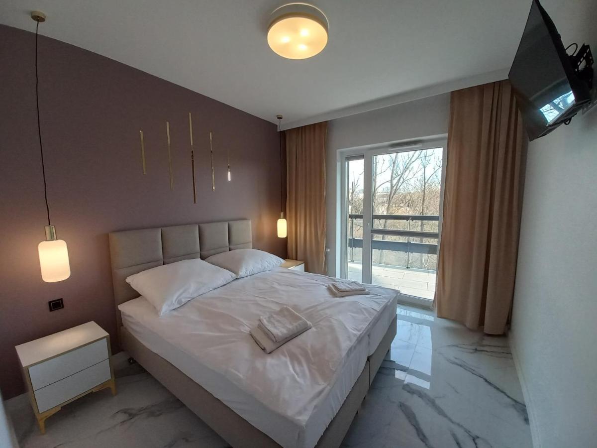 Plaza Tower Apartament, Sauna, Targi Келце Екстериор снимка